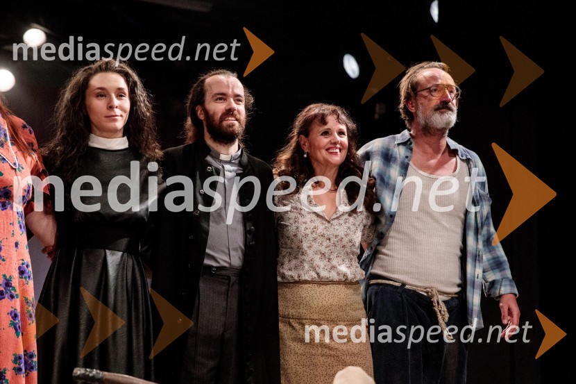  Nataša Keser, igralka;  Blaž Šef, igralec;  Draga Potočnjak, igralka in pisateljica;  Blaž Valič, igralecJerebika, štrudelj, ples pa še kaj, premiera, Slovensko mladinsko gledališče