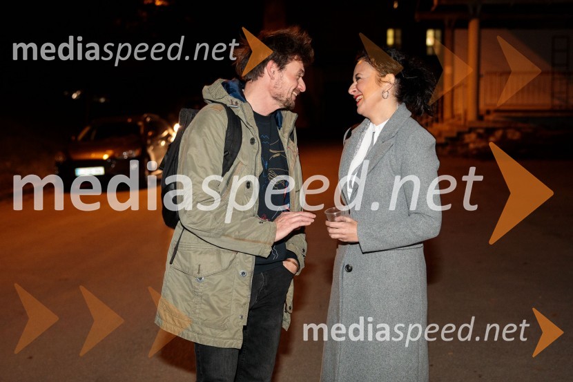  Primož Bezjak, igralec;  ... Jerebika, štrudelj, ples pa še kaj, premiera, Slovensko mladinsko gledališče