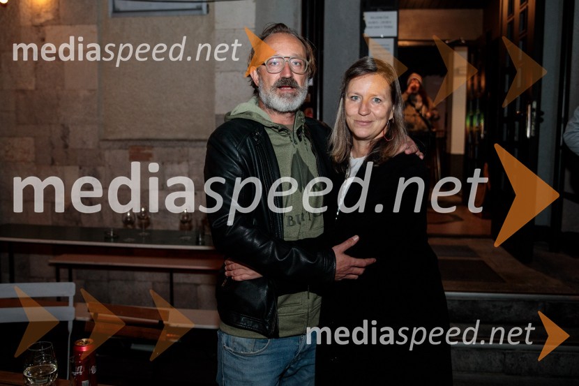 Jerebika, štrudelj, ples pa še kaj, premiera, Slovensko mladinsko gledališče