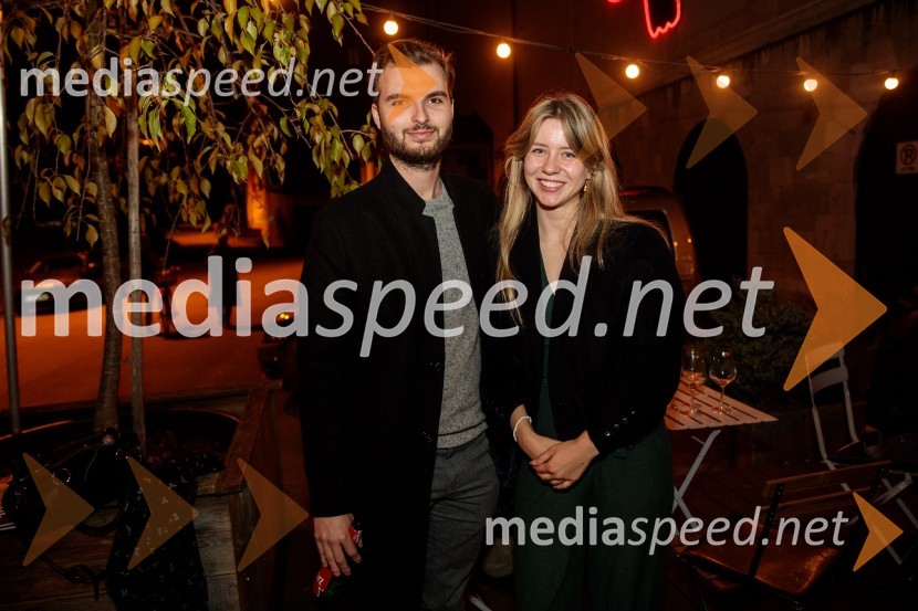 Jerebika, štrudelj, ples pa še kaj, premiera, Slovensko mladinsko gledališče