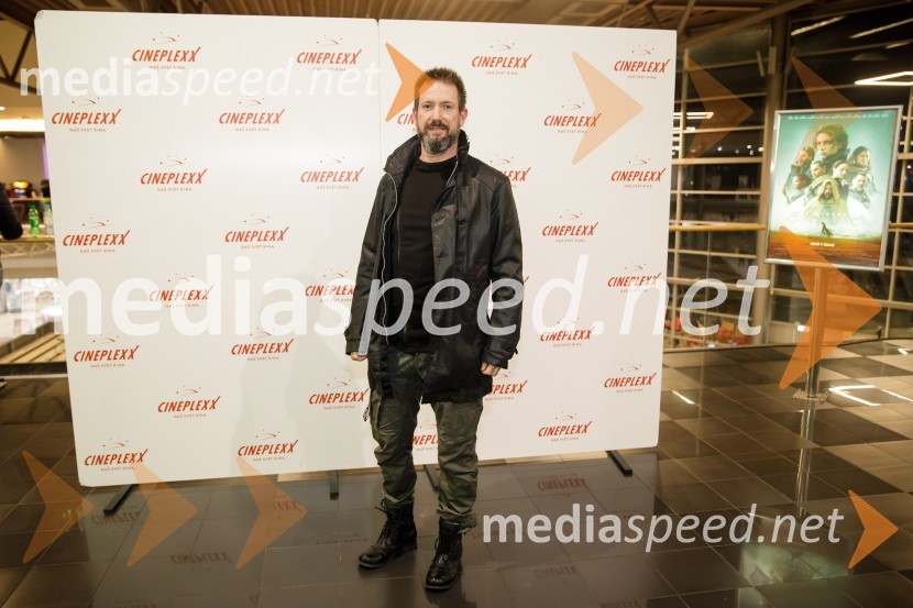  Tomaž Okroglič Rous, glasbenik, SiddhartaPremiera filma Dune: Peščeni planet v Cineplexxu