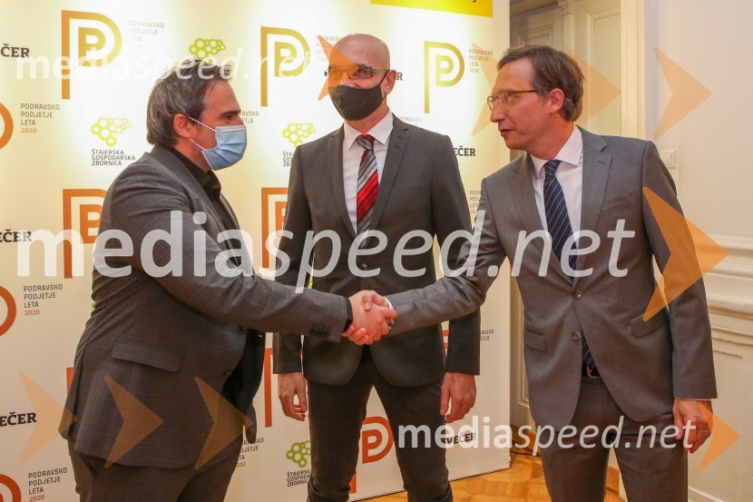  Miha Klančar, direktor za področje prodaje in marketinga, Večer d.d.;  Gregor  Ledinek, direktor podjetja Ledinek Engineering;  ... Ledinek Engineering je najboljše podjetje podravske regije leta 2020