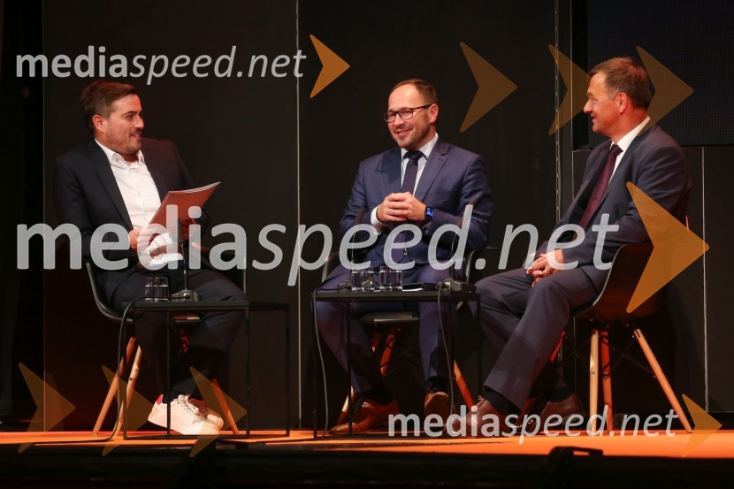  Matija Stepišnik, predsednik Društva slovenskih novinarjev, novinar in urednik;  Jernej Vrtovec, minister za infrastrukturo;  Andrej  Tumpej, direktor Dravskih elektrarn MariborLedinek Engineering je najboljše podjetje podravske regije leta 2020