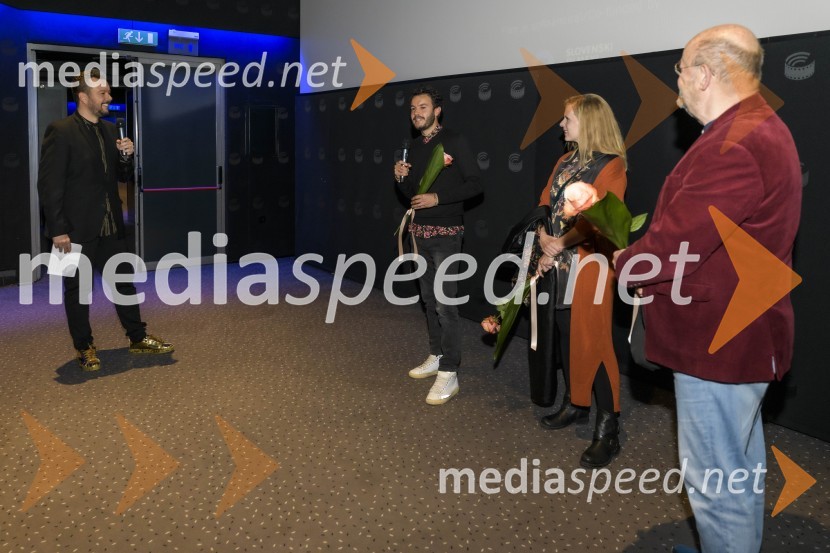  Denis Bende Živčec, novinar, Večer;  Francesco Borchi, igralec;  Maruša Majer, igralka, prejemnica nagrade Prešernovega sklada 2019;  Vlado Novak, igralecNekoč so bili ljudje, premiera Gorana Vojnovića v Mariboxu