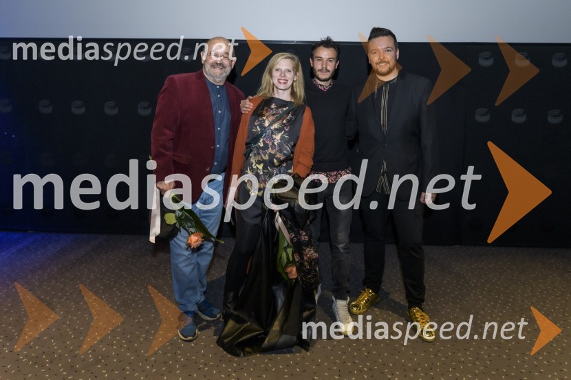  Vlado Novak, igralec;  Maruša Majer, igralka, prejemnica nagrade Prešernovega sklada 2019;  Francesco Borchi, igralec;  Denis Bende Živčec, novinar, VečerNekoč so bili ljudje, premiera Gorana Vojnovića v Mariboxu