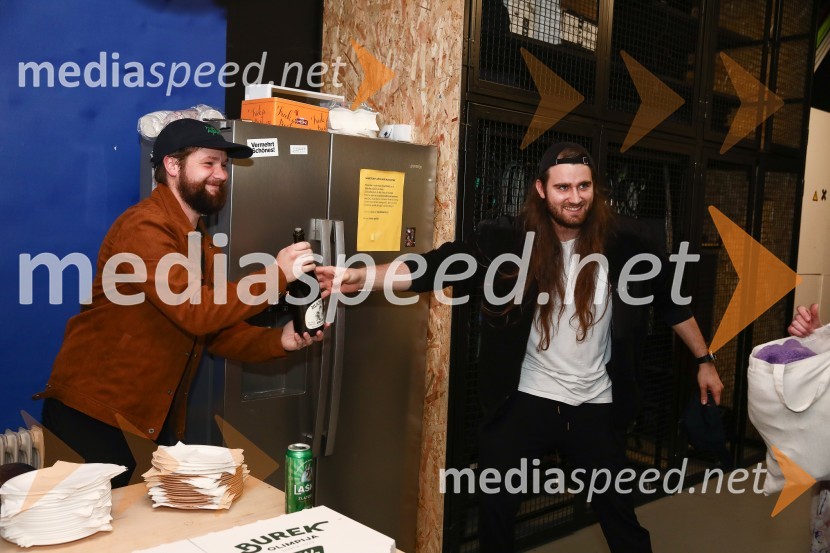  Stane Tomazin, igralec;  Vid Merlak, umetnikPremiera Zelda, Slovensko mladinsko gledališče