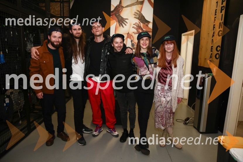  Stane Tomazin, igralec;  Vid Merlak, umetnik;  ... ;  Rok Kravanja, igralec;  Anja Novak, igralka;  Varja  Hrvatin, dramaturginjaPremiera Zelda, Slovensko mladinsko gledališče