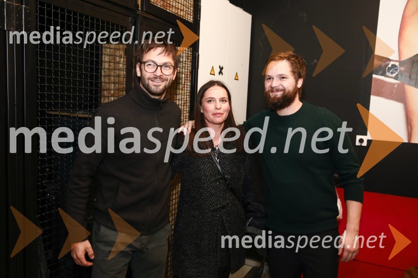  Matija Tomazin;  Urška Oblak;  Stane Tomazin, igralecPremiera Zelda, Slovensko mladinsko gledališče