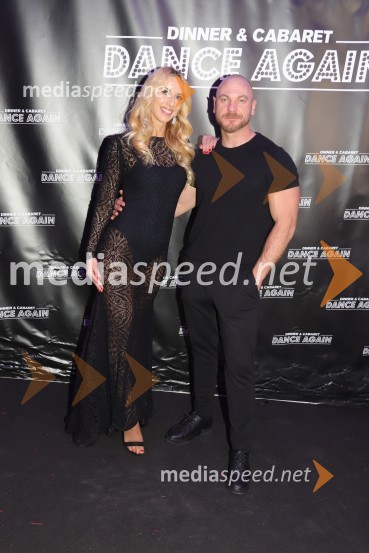  Tanja Rafolt, pevka, The Hangover Ladies;  Marko Furek, skupina Proti Toči - Proti PolediciDance again, zabava v klubu Feniks