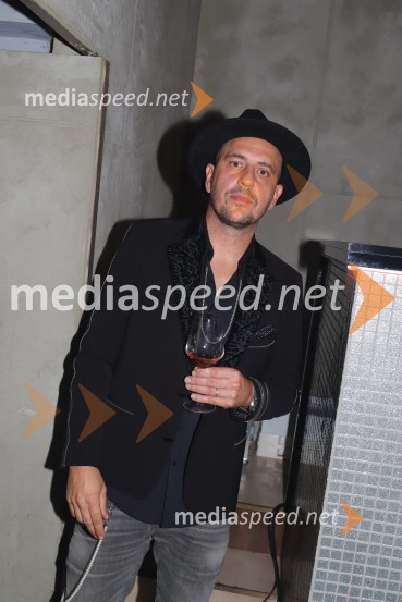  Boštjan Čukur, raper, 6 Pack ČukurDance again, zabava v klubu Feniks