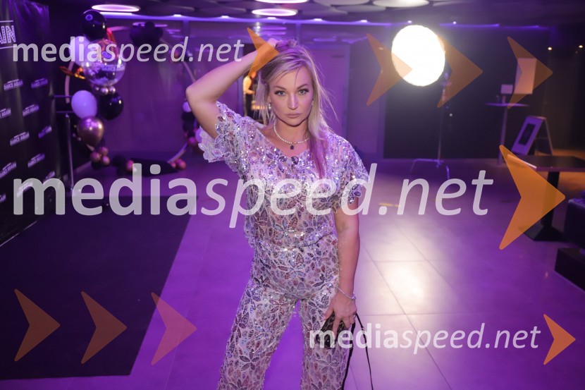  Nika  Čukur,  ShowRoom eventsDance again, zabava v klubu Feniks