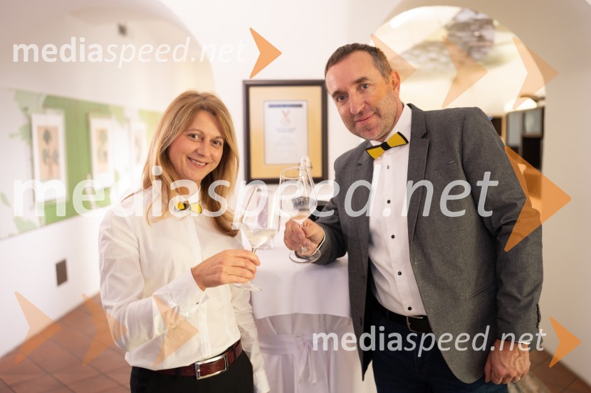  Amadeja Tacer, Radgonske gorice d.d.;  Borut  Cvetko, kreativni direktor, MediaspeedPubec 2021, novinarska konferenca