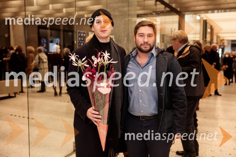  Timon Šturbej, igralec;  Matic  Valič, igralecAvgust v okrožju Osage, premiera drame