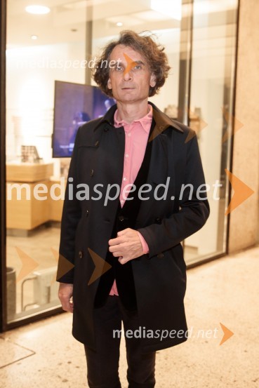  Jure Longyka, moderatorAvgust v okrožju Osage, premiera drame