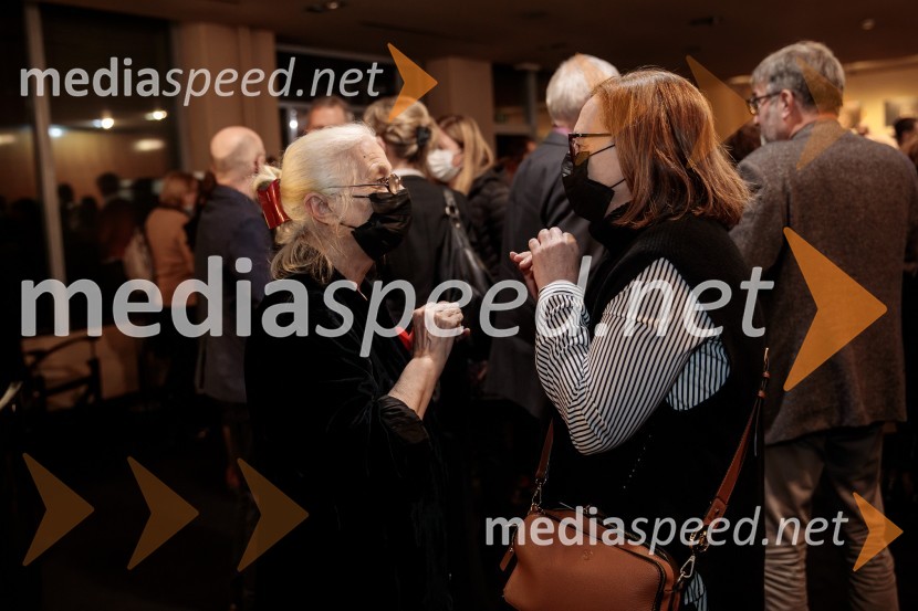 Avgust v okrožju Osage, premiera drame