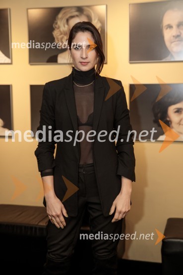 Avgust v okrožju Osage, premiera drame