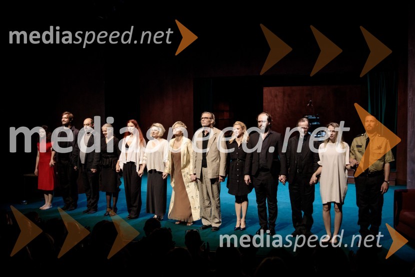  Diana  Kolenc, igralka;  Filip Samobor, igralec;  Gaber K. Trseglav, igralec;  Nataša Tič Ralijan, igralka;  Tina Potočnik Vrhovnik, igralka;  Jana Zupančič, igralka;  Judita Zidar, igralka;  Boris  Kerč, igralec;  Tjaša  Železnik, igralka;  Gregor Gruden, igralec;  Alojz Svete, igralec;  Klara Kuk, igralka, manekenka;  Tomo Tomšič, igralecAvgust v okrožju Osage, premiera drame