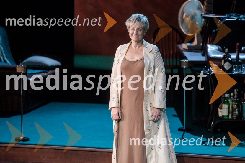  Judita Zidar, igralkaAvgust v okrožju Osage, premiera drame