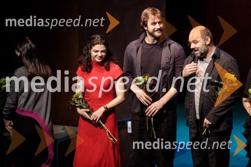  Diana  Kolenc, igralka;  Filip Samobor, igralec;  Gaber K. Trseglav, igralecAvgust v okrožju Osage, premiera drame