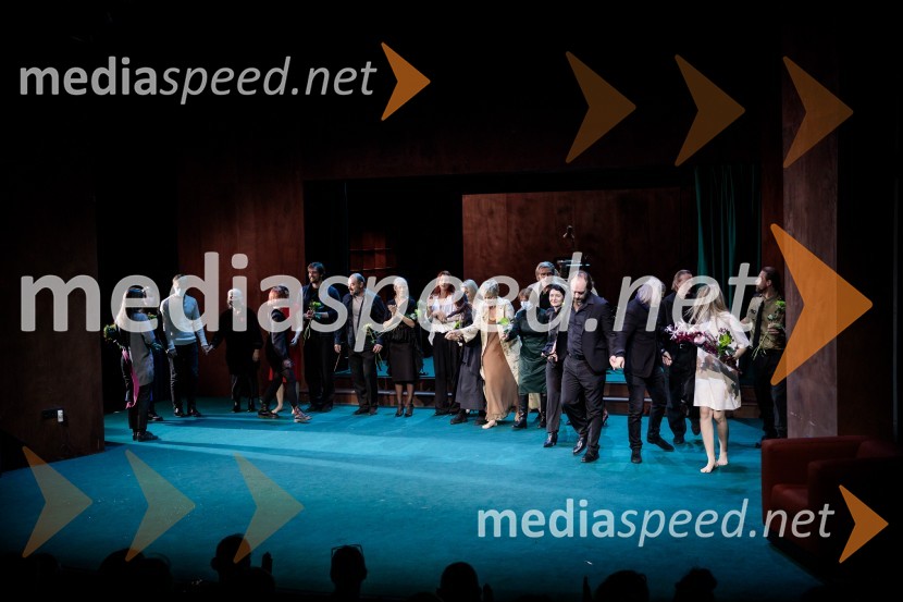 Avgust v okrožju Osage, premiera drame