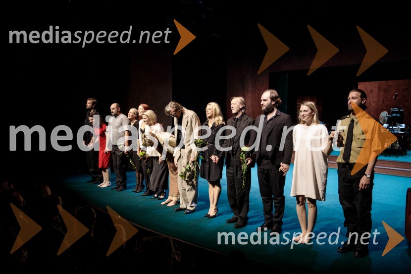 Avgust v okrožju Osage, premiera drame