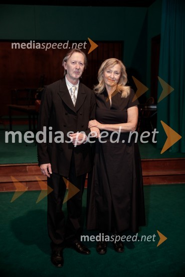  Alojz Svete, igralec;  Judita Zidar, igralkaAvgust v okrožju Osage, premiera drame