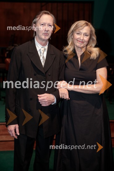  Alojz Svete, igralec;  Judita Zidar, igralkaAvgust v okrožju Osage, premiera drame