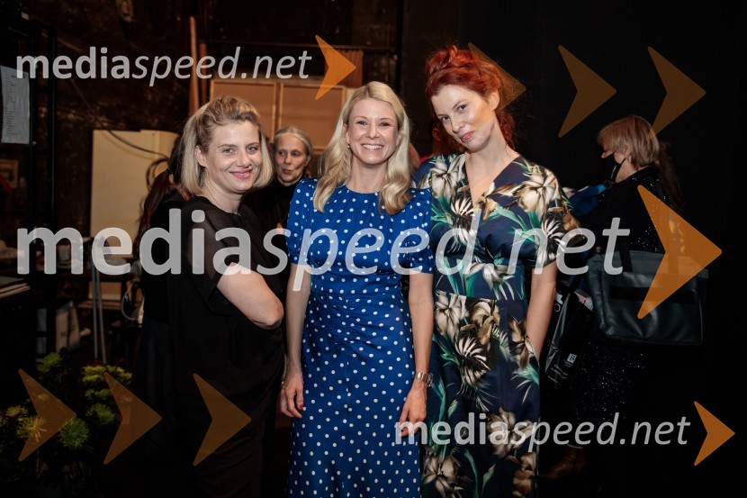  Jana Zupančič, igralka;  Tjaša  Železnik, igralka;  Tina Potočnik Vrhovnik, igralkaAvgust v okrožju Osage, premiera drame