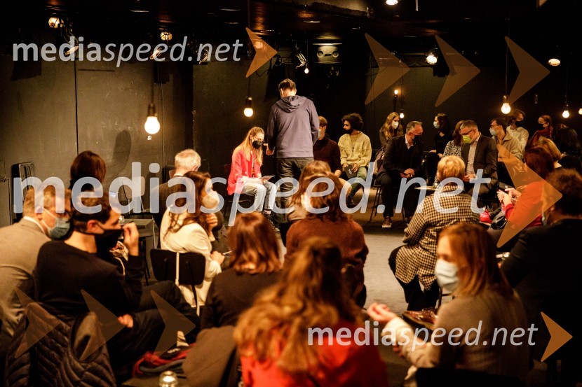 Vse sijajne stvari, premiera monodrame