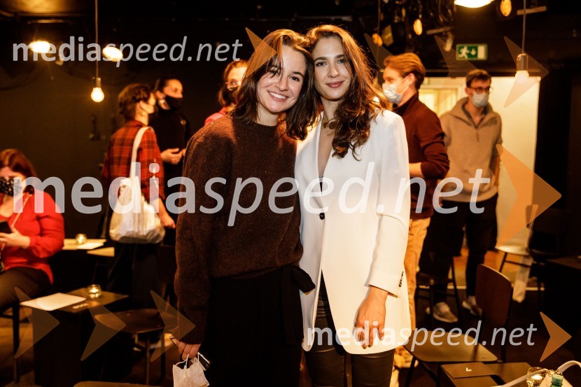  Gaja Filač, igralka;  Saša Pavlin Stošić, igralkaVse sijajne stvari, premiera monodrame