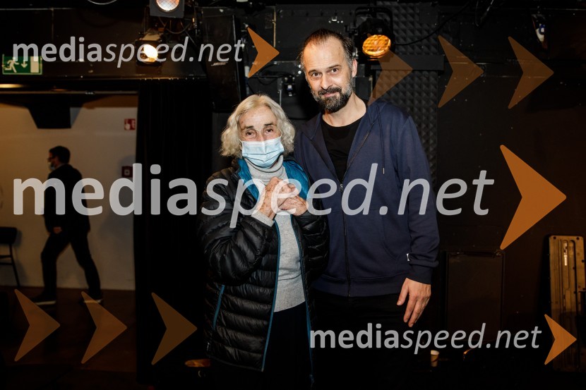  Ivanka Mežan, igralka;  Uroš Fürst, igralecVse sijajne stvari, premiera monodrame