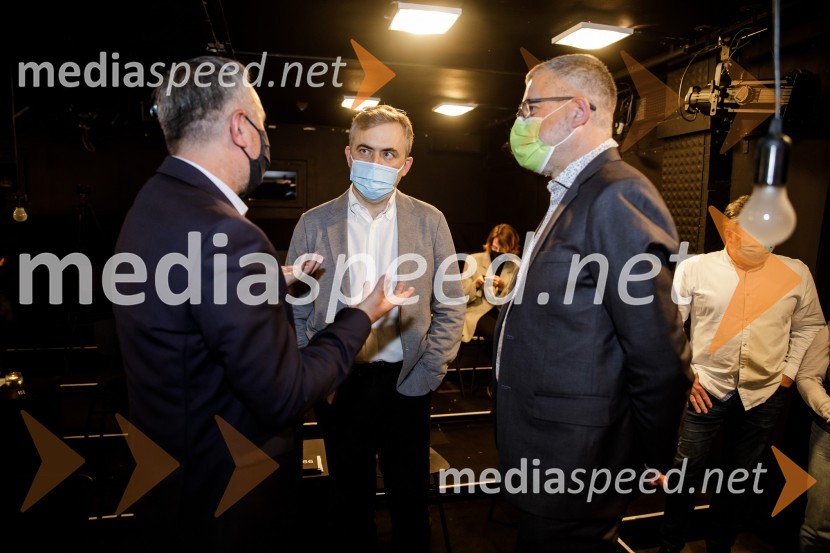 Vse sijajne stvari, premiera monodrame