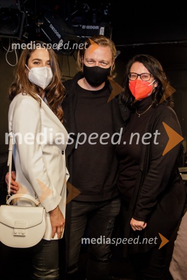  Saša Pavlin Stošić, igralka;  ... ;  ... Vse sijajne stvari, premiera monodrame