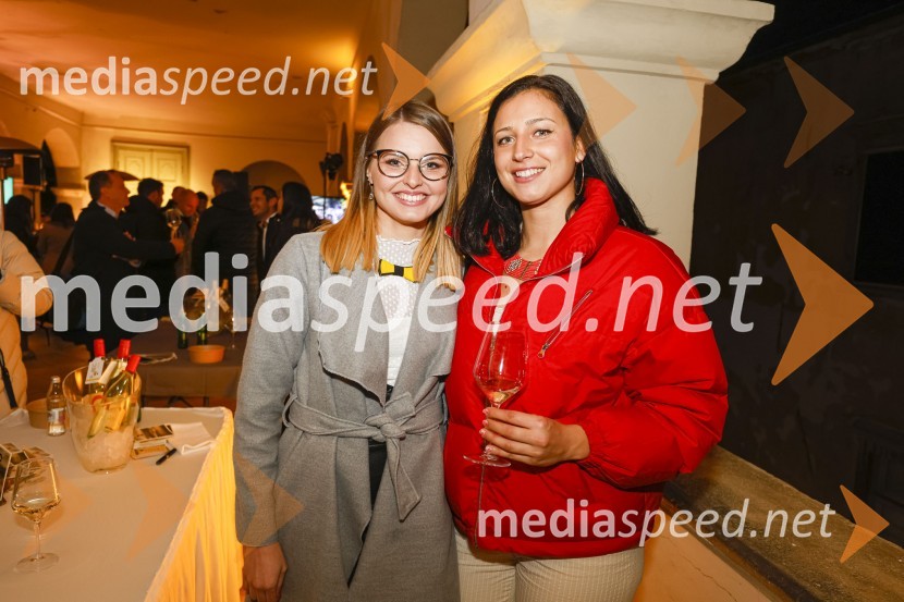  Lucija Mukenauer, 19. svečinska vinska kraljica, vino Mukenauer;  Meta Frangež, 23. Vinska kraljica Slovenije 20196. Salon štajerskih mladih vin Pubec 2021