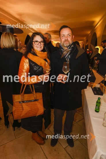  Urška  Repolusk, županja občine Ruše;  Dejan Rebernik,  direktor Adverta, spletni marketing6. Salon štajerskih mladih vin Pubec 2021