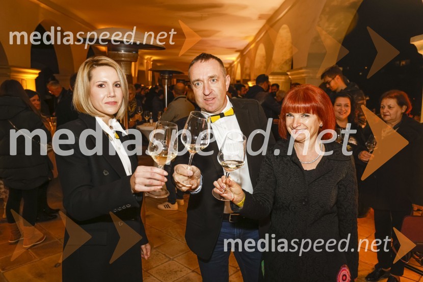  Natalija Cvetko, vodja projektov, Mediaspeed;  Borut  Cvetko, kreativni direktor, Mediaspeed;  Tadeja  Vodovnik Plevnik, Kmetijsko gozdarski zavod Maribor6. Salon štajerskih mladih vin Pubec 2021