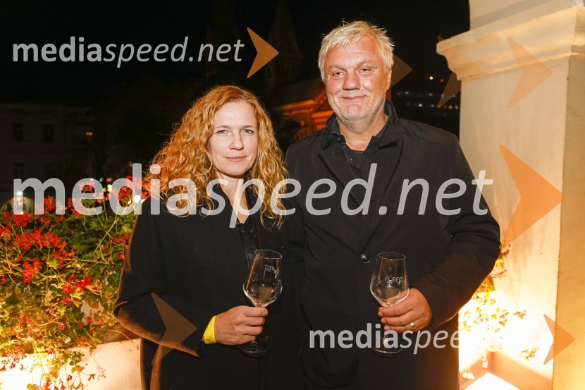  Damjana Meško Kuster;  Milan Kuster, predsednik uprave Skupine Lunos6. Salon štajerskih mladih vin Pubec 2021