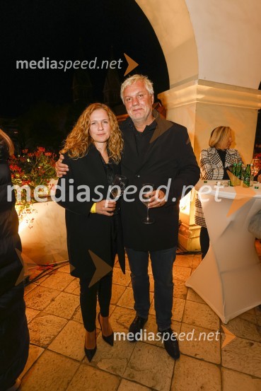  Damjana Meško Kuster;  Milan Kuster, predsednik uprave Skupine Lunos6. Salon štajerskih mladih vin Pubec 2021