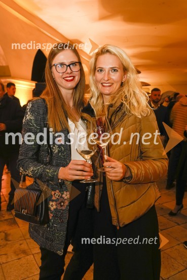  Neža Jarc, Mariborska vinska kraljica 2020;  ... 6. Salon štajerskih mladih vin Pubec 2021