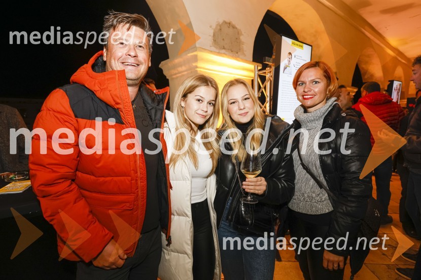  Peter Pen, nekdanji smučar, odgovorni trener za hitre discipline;  ... ;  ... ;  ... 6. Salon štajerskih mladih vin Pubec 2021