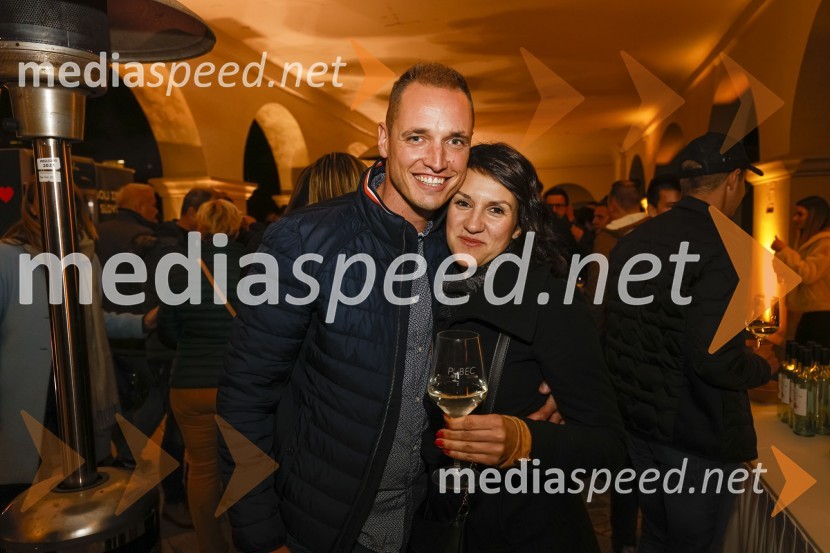  Mitja  Šraj;  Gabrijela Bauman, Frizerski studio Diamant6. Salon štajerskih mladih vin Pubec 2021