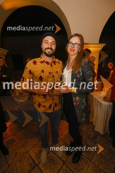  Filip Flisar, nekdanji smučar prostega sloga;  Neža Jarc, Mariborska vinska kraljica 20206. Salon štajerskih mladih vin Pubec 2021