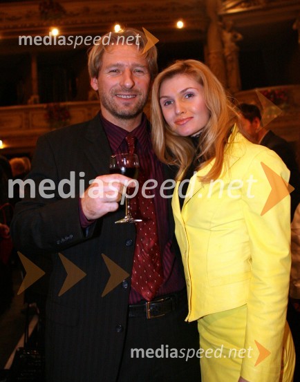 Erazem B. Pintar, podjetnik in kolumnist s spremljevalko DanieloSlovenka leta 2005