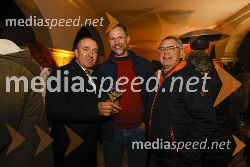  Borut  Cvetko, kreativni direktor, Mediaspeed; mag. Franc Virtič;  Roman Domjan, direktor, MART-R, d.o.o.6. Salon štajerskih mladih vin Pubec 2021