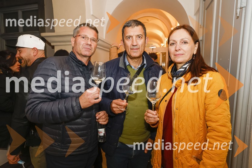  Matjaž Ledinek, fotograf;  ... ;  ... 6. Salon štajerskih mladih vin Pubec 2021
