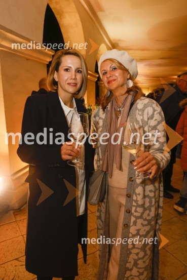  Natalija Cvetko, vodja projektov, Mediaspeed; mag. Norma Bale, pisateljica in predsednica kluba Dišeči Traminec6. Salon štajerskih mladih vin Pubec 2021