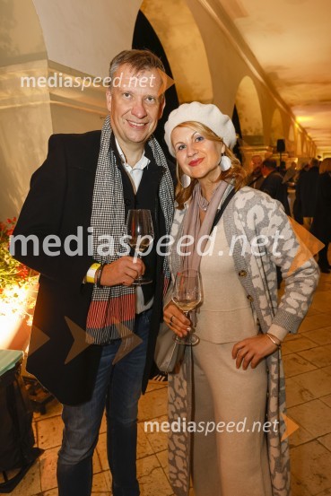 prof. dr.  Iztok Palčič, redni profesor, prodekan za infrastrukturo in sodelovanje z okoljem na FS UM; mag. Norma Bale, pisateljica in predsednica kluba Dišeči Traminec6. Salon štajerskih mladih vin Pubec 2021