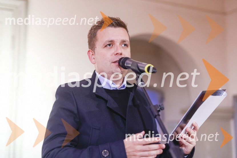  Robert Levstek,  odgovorni urednik Radia Maribor, moderator prireditev6. Salon štajerskih mladih vin Pubec 2021