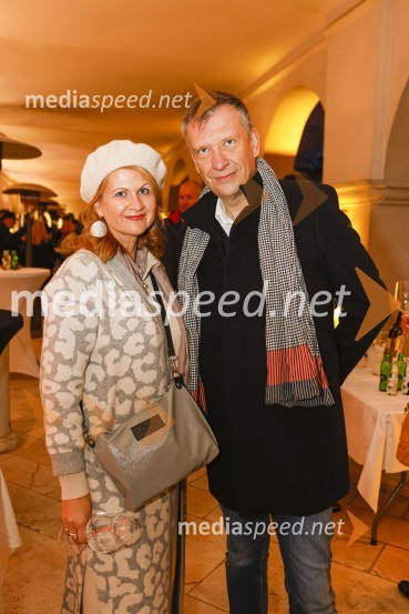 mag. Norma Bale, pisateljica in predsednica kluba Dišeči Traminec; prof. dr.  Iztok Palčič, redni profesor, prodekan za infrastrukturo in sodelovanje z okoljem na FS UM6. Salon štajerskih mladih vin Pubec 2021