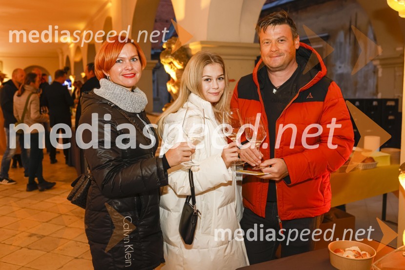  ... ;  ... ;  Peter Pen, nekdanji smučar, odgovorni trener za hitre discipline6. Salon štajerskih mladih vin Pubec 2021